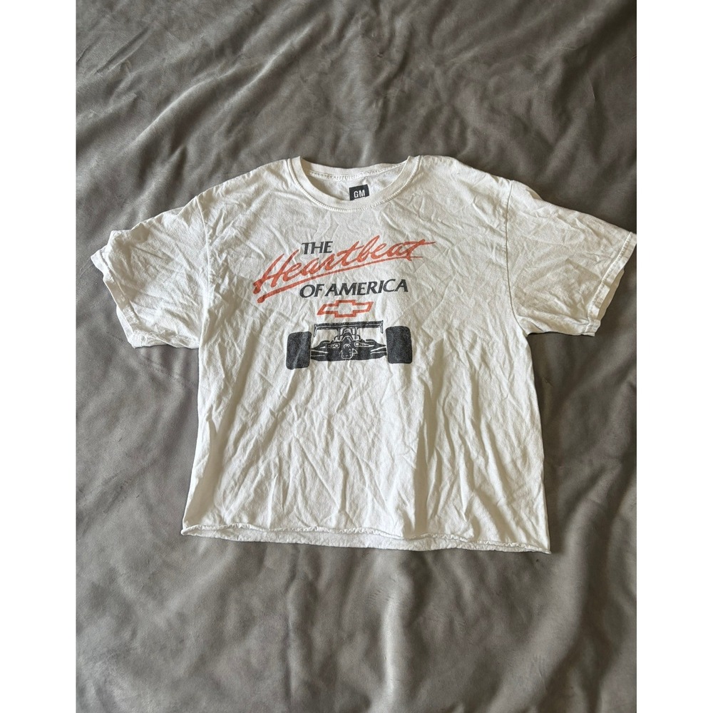 GM Chevrolet Heartbeat of America Graphic T-Shirt White Cropped Raw Hem Medium